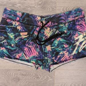Super cute tropical PINK shorts!